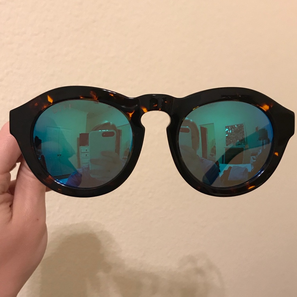 Diff Eyeware Glasses Brand New